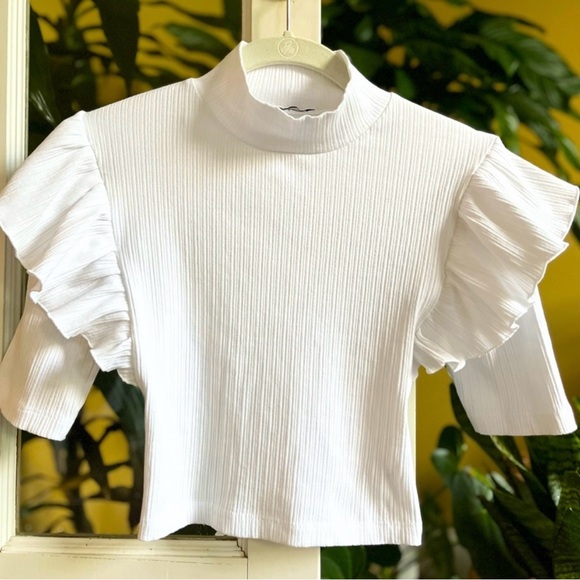 ZARA Ruffled Ribbed T-shirt - Picture 2 of 6